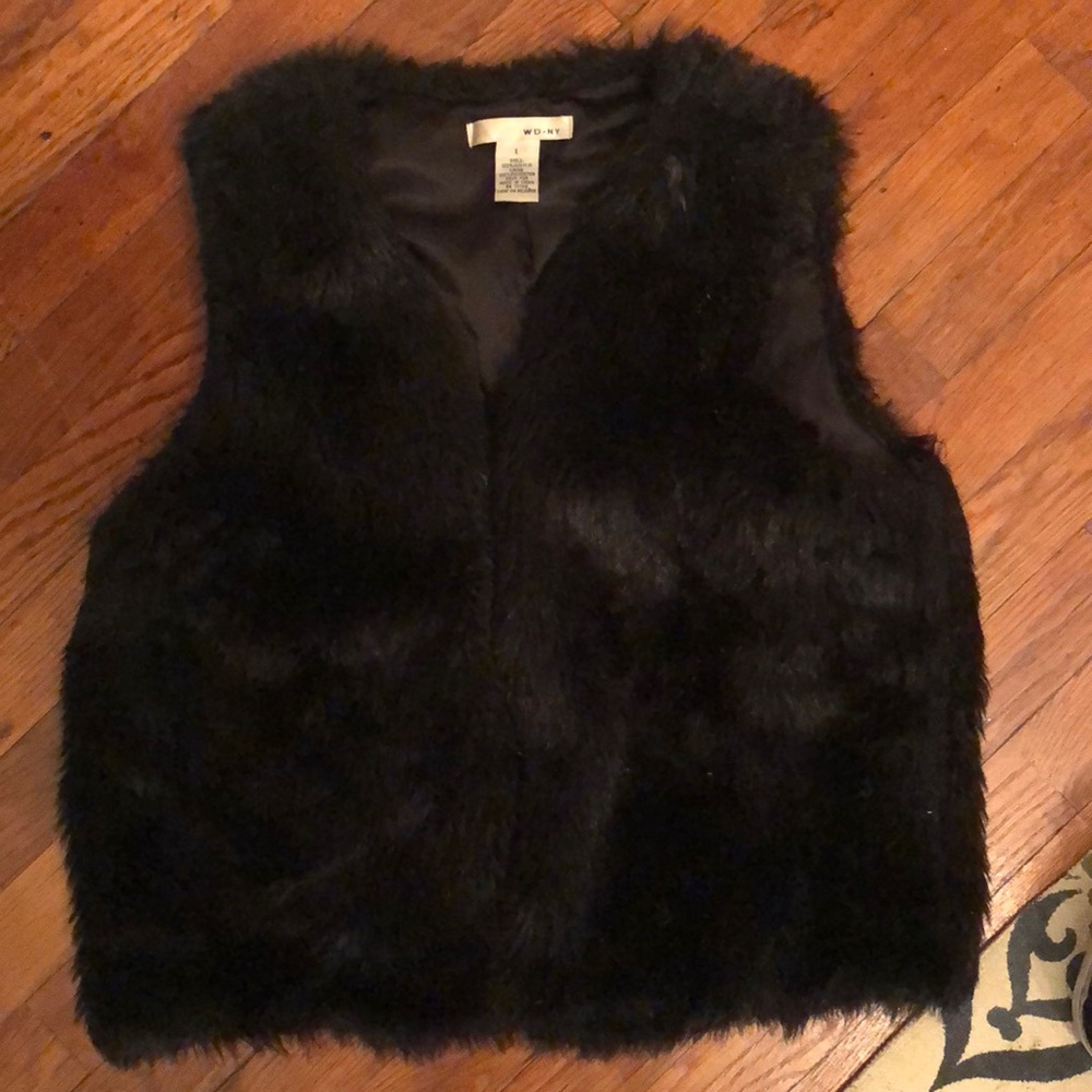 Black faux fur vest